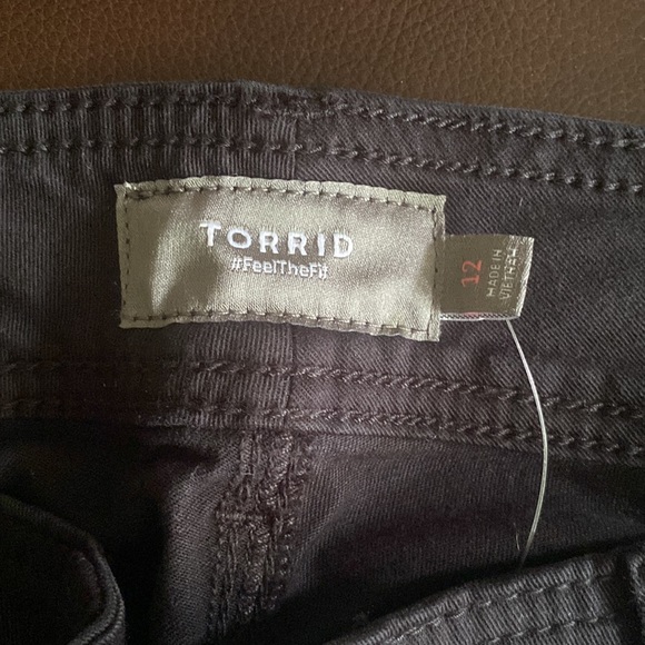 Torrid - Picture 4 of 6